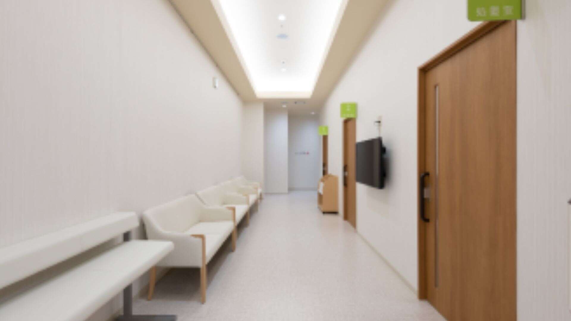 上諏訪駅前ひろ整形外科
